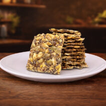 Classic Garlic Seed Crackers